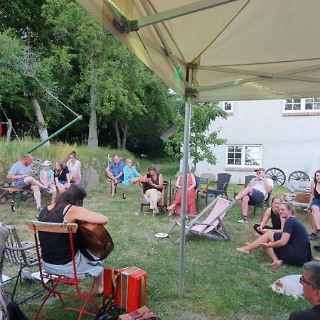 App. Tueddelkroms, 2-3 Pers., In Traumhafter Alleinlage, Naehe Binz Zirkow Bagian luar foto